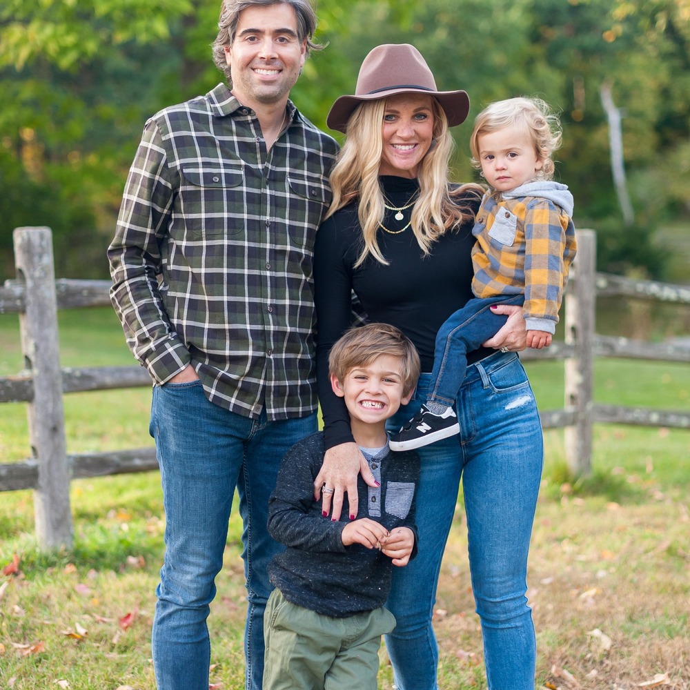 Meet your Posher, Corie